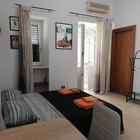 A Due Passi Appartament Hotell Palermo Eksteriør bilde